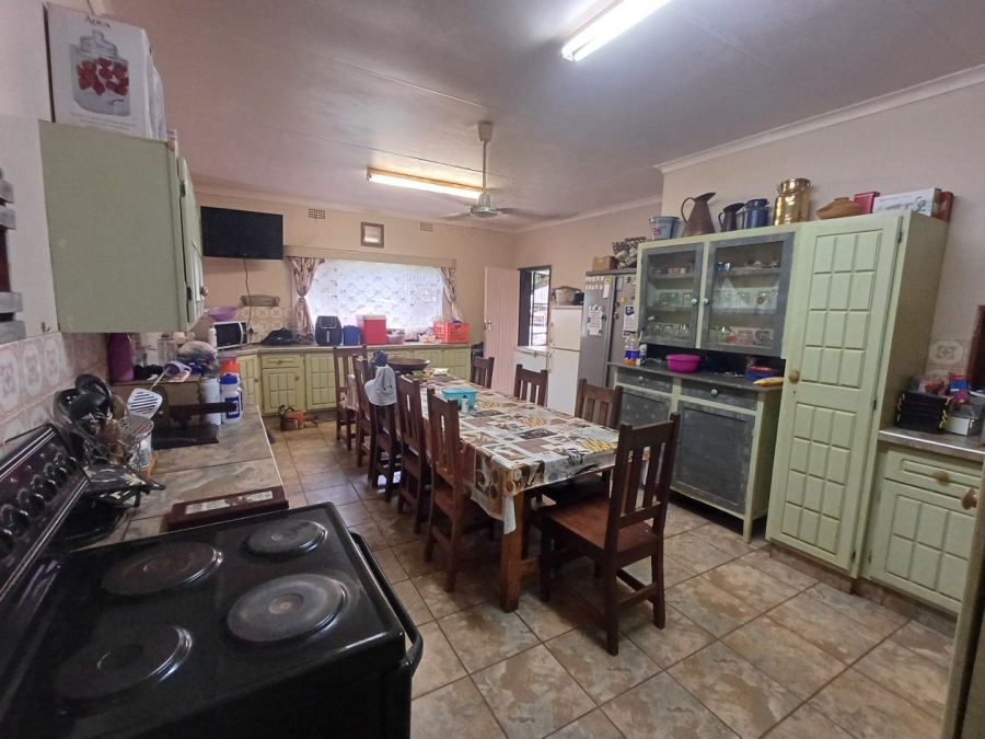 5 Bedroom Property for Sale in Doorhoek AH Limpopo