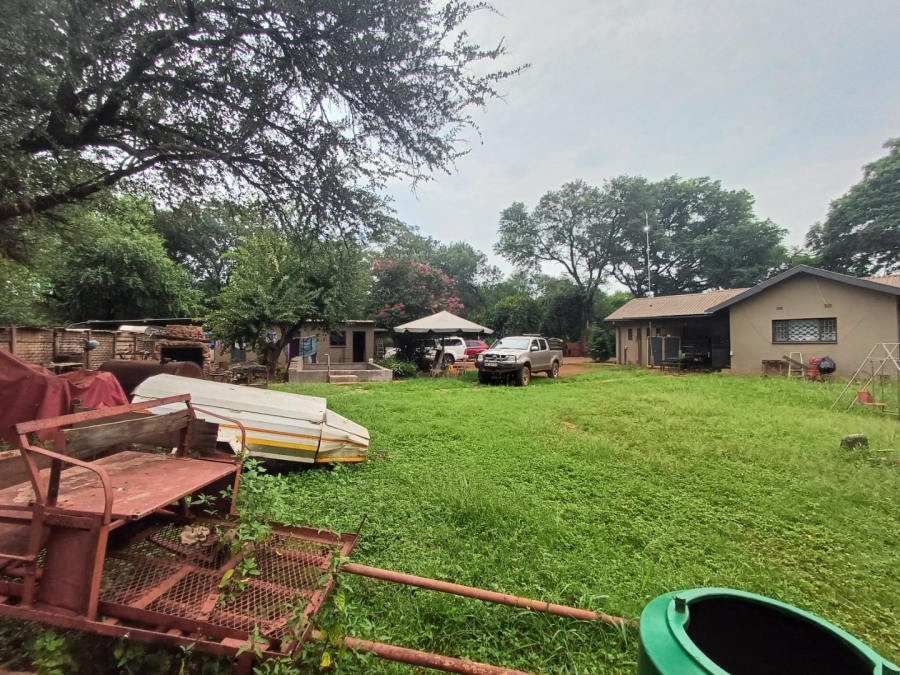 5 Bedroom Property for Sale in Doorhoek AH Limpopo
