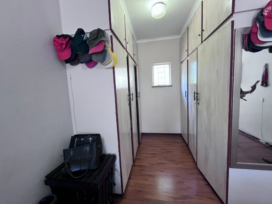 5 Bedroom Property for Sale in Bendor Limpopo