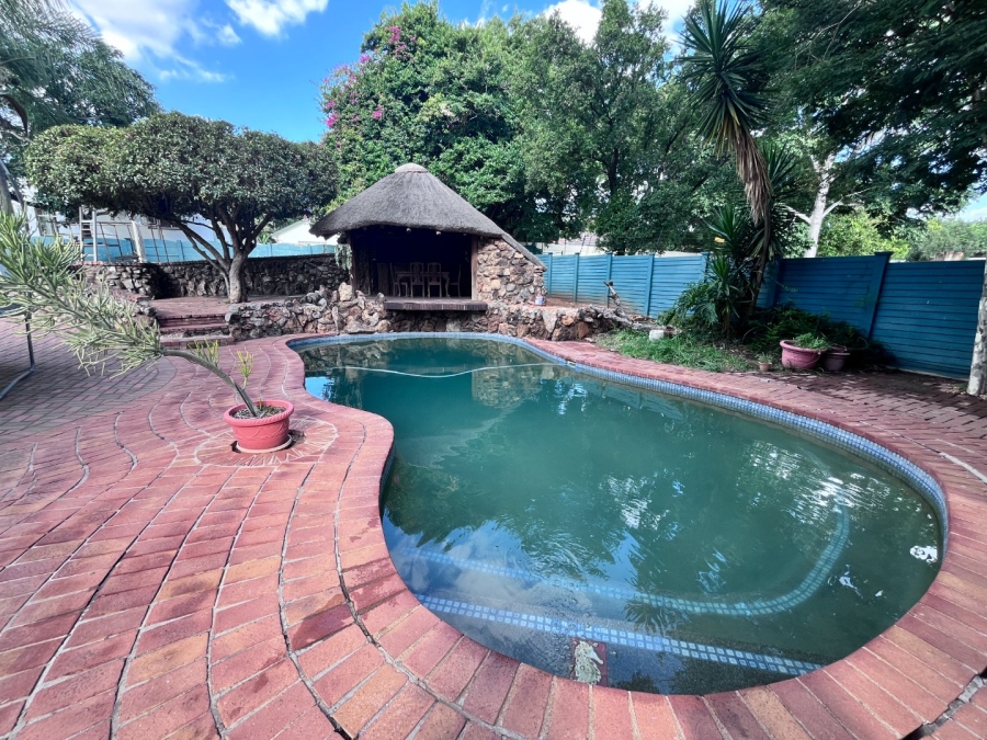 5 Bedroom Property for Sale in Bendor Limpopo