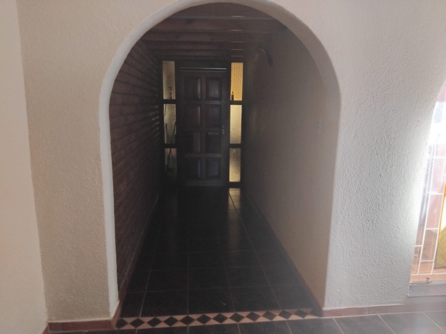 4 Bedroom Property for Sale in Fauna Park Limpopo
