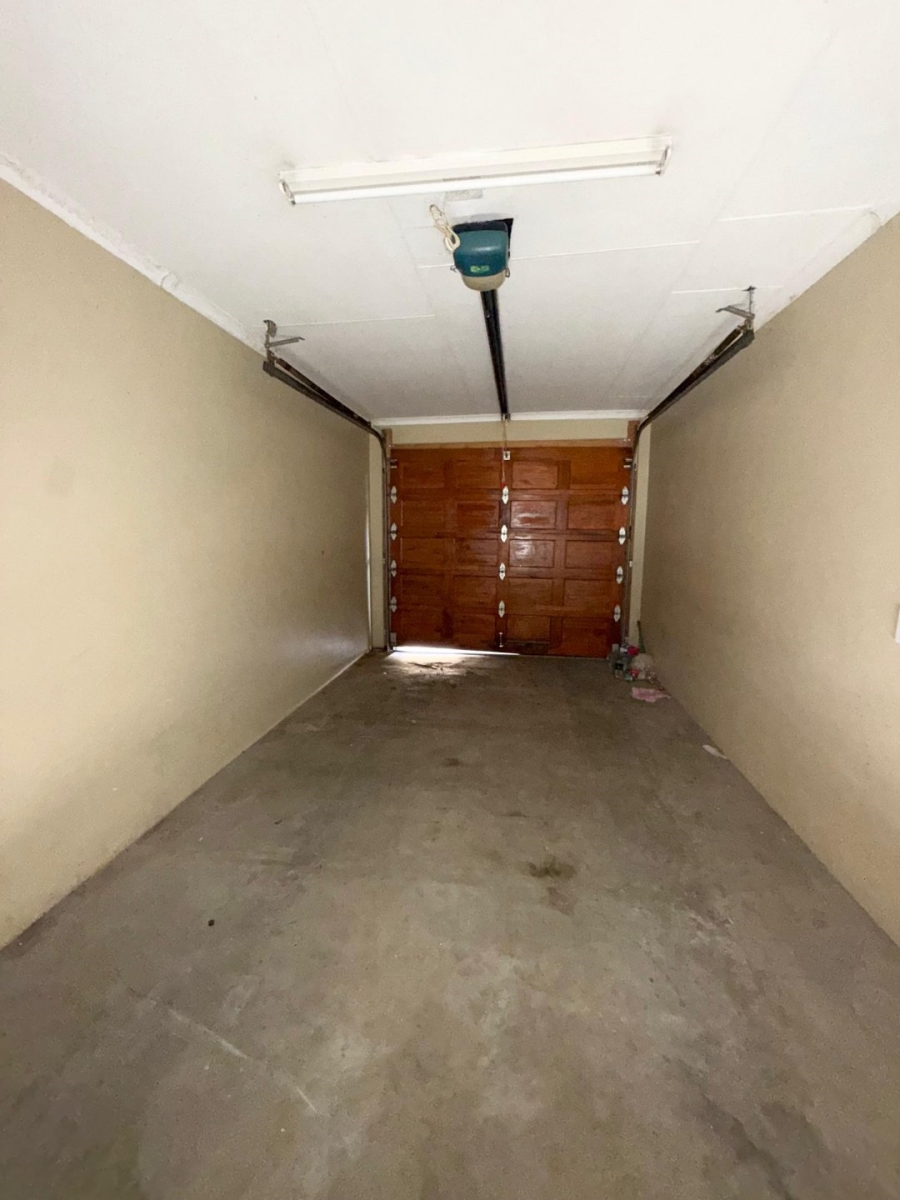 3 Bedroom Property for Sale in Mahlasedi Park Limpopo