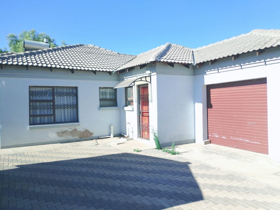 3 Bedroom Property for Sale in Ivydale A H Limpopo