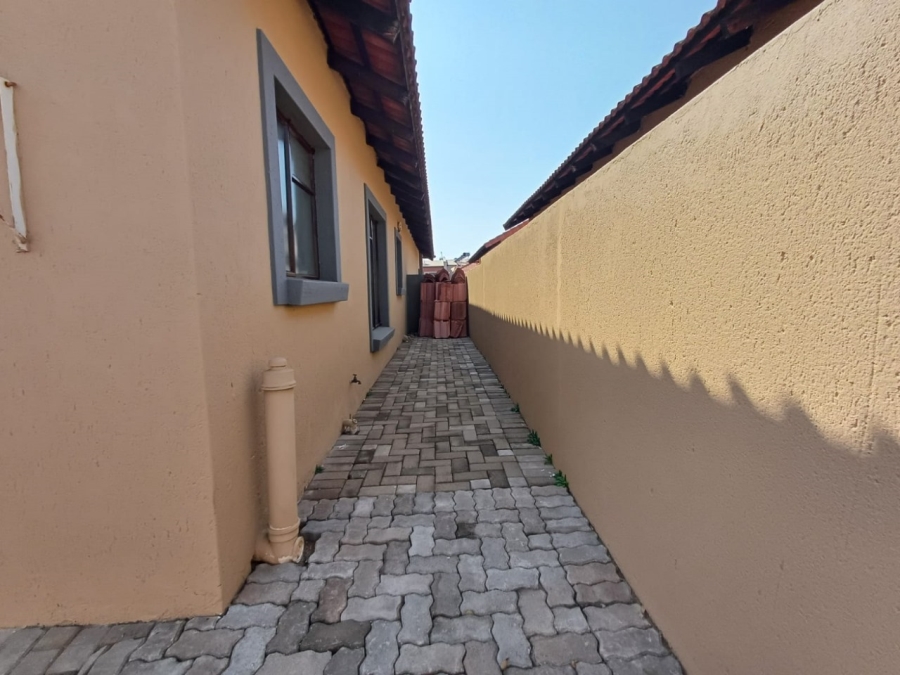 3 Bedroom Property for Sale in Bendor Limpopo