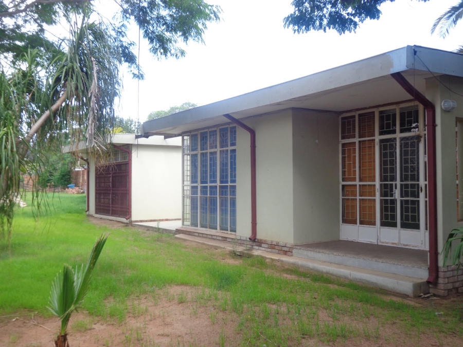 To Let commercial Property for Rent in Polokwane Central Limpopo