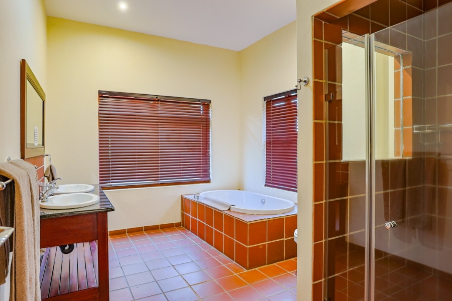 4 Bedroom Property for Sale in Zebula Golf Estate Limpopo