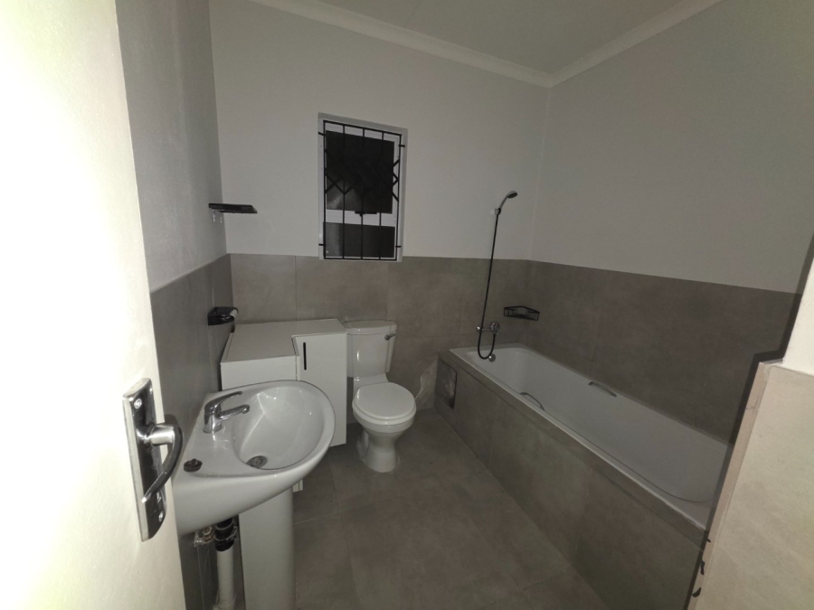 3 Bedroom Property for Sale in Southern Gateway Limpopo