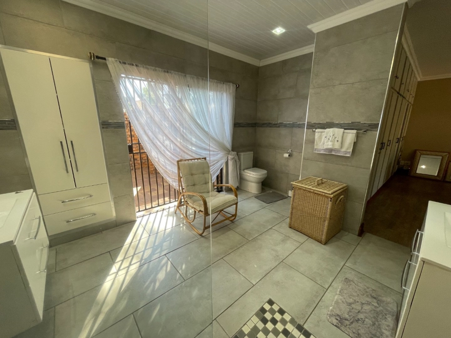 5 Bedroom Property for Sale in Welgelegen Limpopo