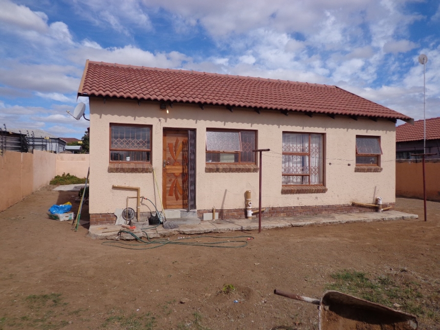 3 Bedroom Property for Sale in Mahlasedi Park Limpopo