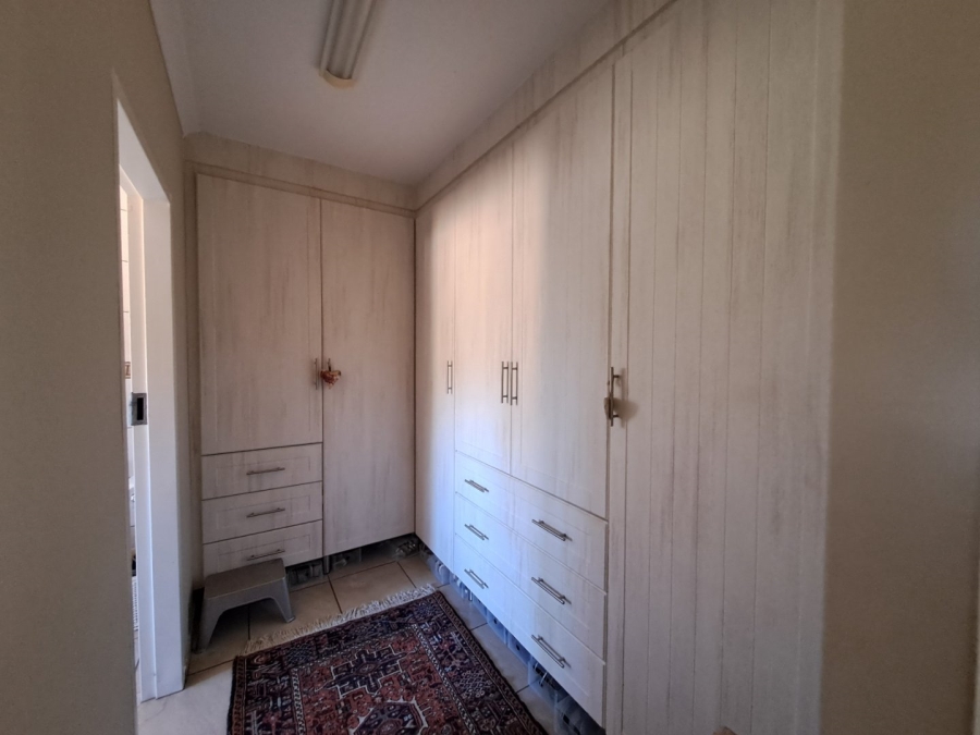 5 Bedroom Property for Sale in Thabazimbi Rural Limpopo