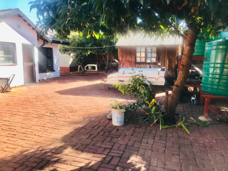 4 Bedroom Property for Sale in Lebowakgomo Zone B Limpopo