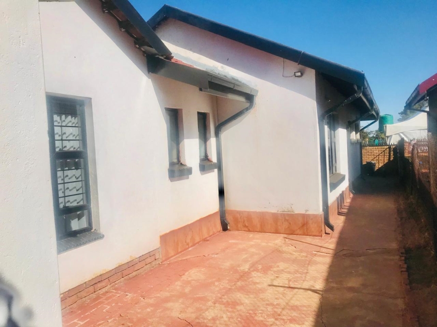 4 Bedroom Property for Sale in Lebowakgomo Zone B Limpopo