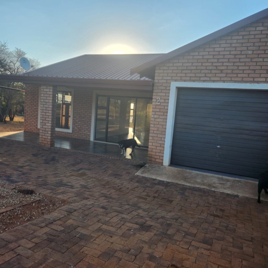 2 Bedroom Property for Sale in Myngenoegen A H Limpopo