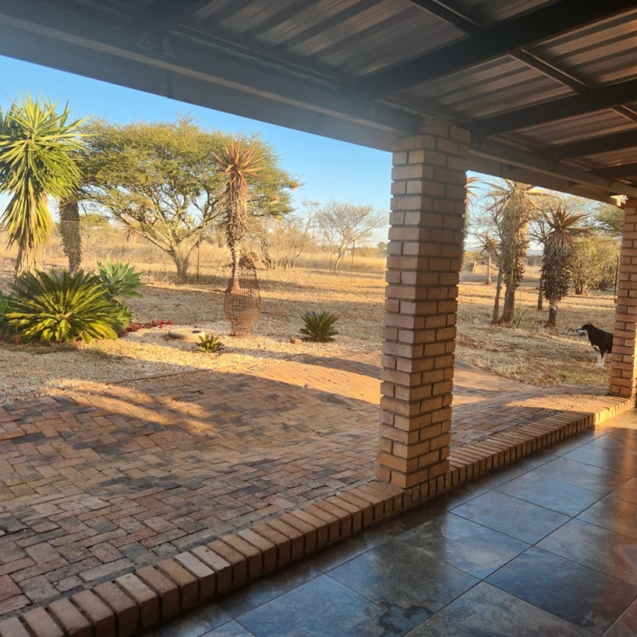 2 Bedroom Property for Sale in Myngenoegen A H Limpopo