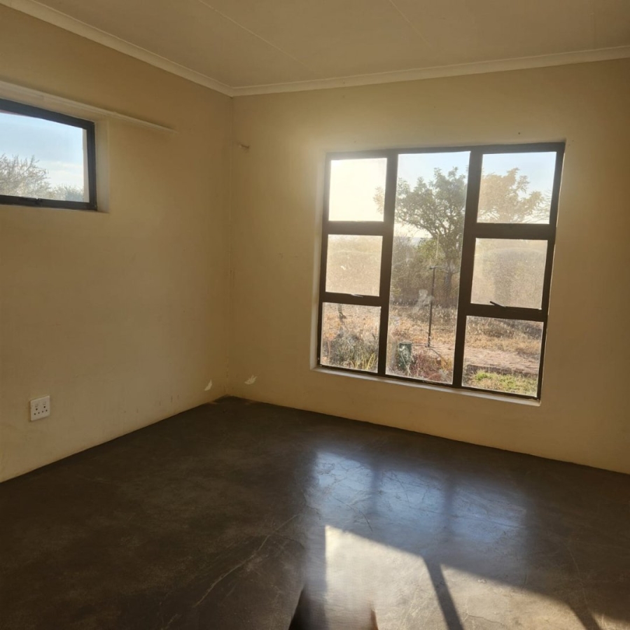 2 Bedroom Property for Sale in Myngenoegen A H Limpopo