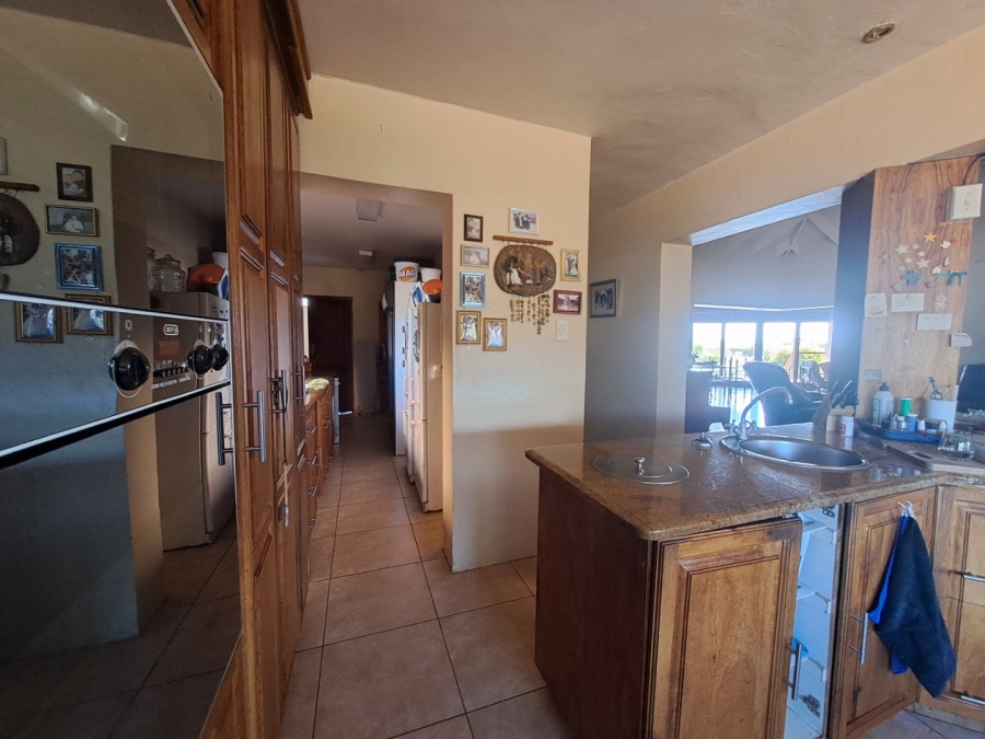 4 Bedroom Property for Sale in Myngenoegen A H Limpopo