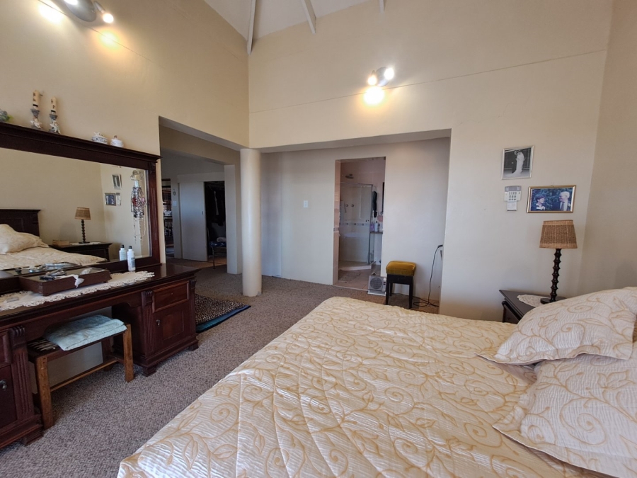 4 Bedroom Property for Sale in Myngenoegen A H Limpopo