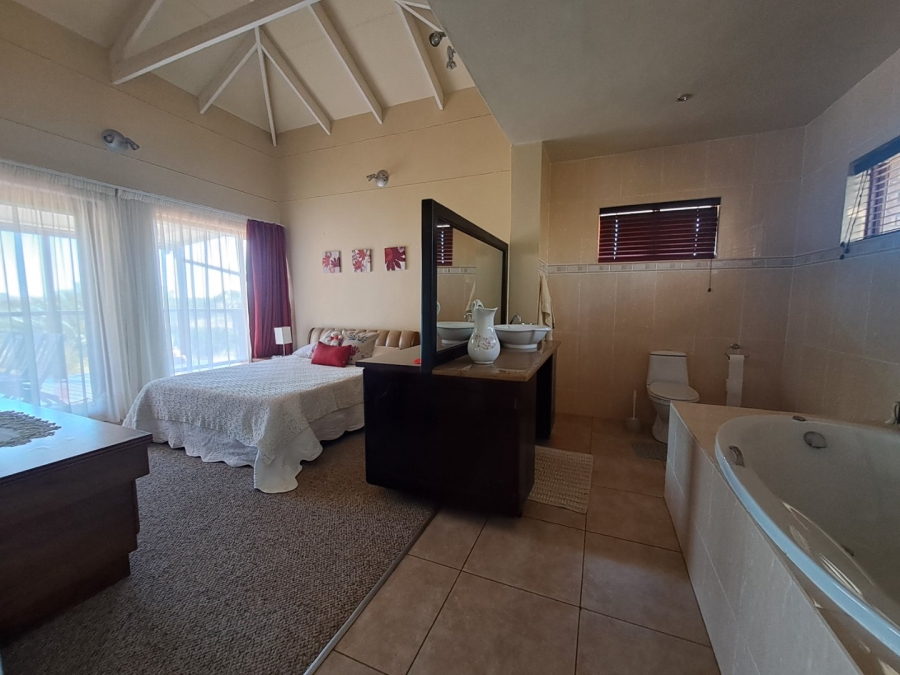 4 Bedroom Property for Sale in Myngenoegen A H Limpopo