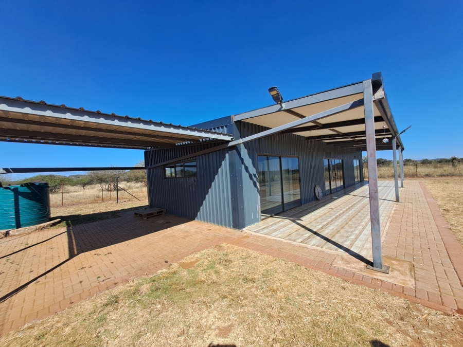 4 Bedroom Property for Sale in Myngenoegen A H Limpopo