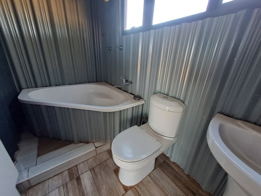 4 Bedroom Property for Sale in Myngenoegen A H Limpopo