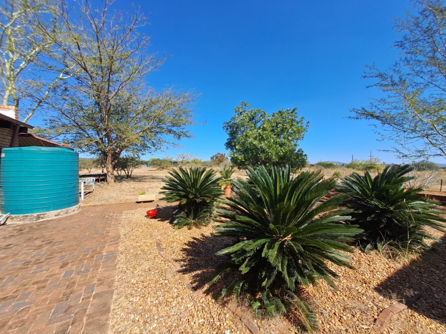 4 Bedroom Property for Sale in Myngenoegen A H Limpopo