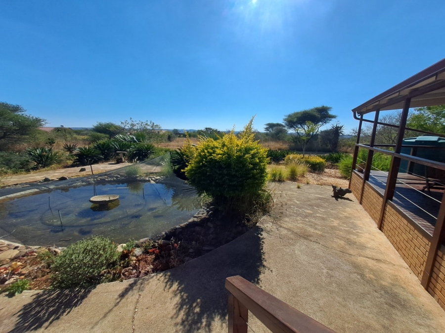 4 Bedroom Property for Sale in Myngenoegen A H Limpopo