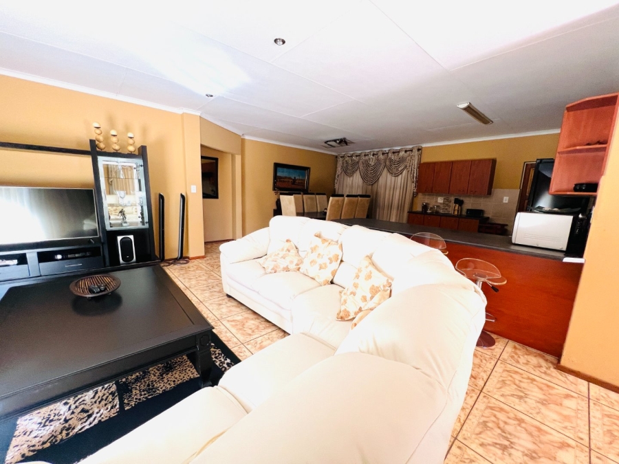 3 Bedroom Property for Sale in Bendor Limpopo