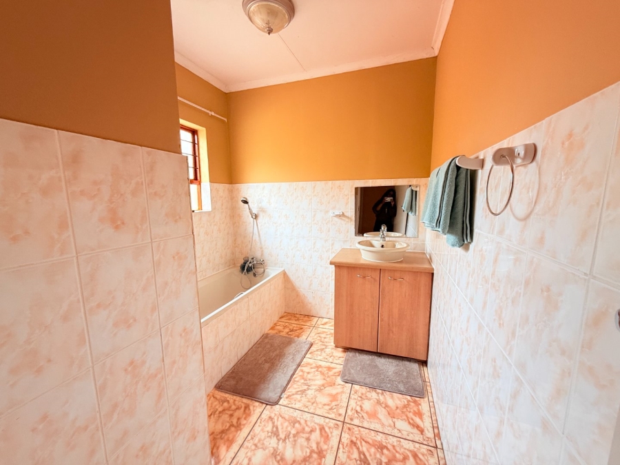 3 Bedroom Property for Sale in Bendor Limpopo