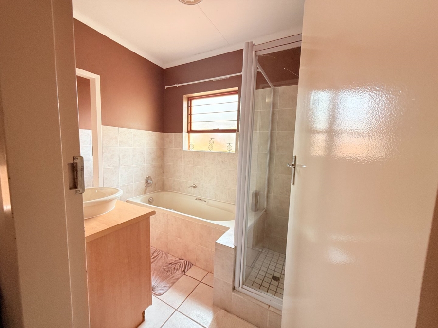 3 Bedroom Property for Sale in Bendor Limpopo