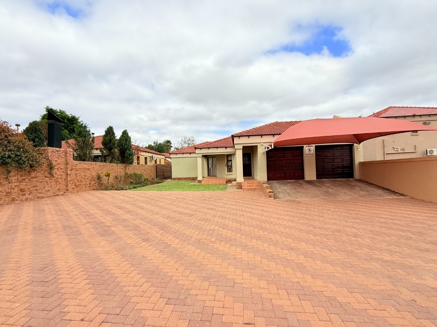 3 Bedroom Property for Sale in Bendor Limpopo