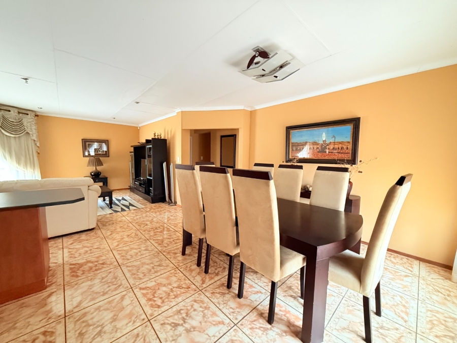 3 Bedroom Property for Sale in Bendor Limpopo