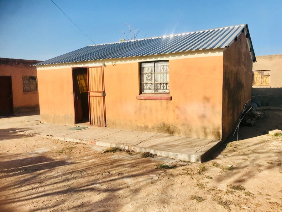2 Bedroom Property for Sale in Seshego 9A Limpopo