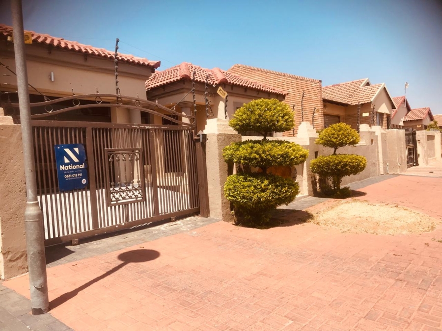 3 Bedroom Property for Sale in African Jewel Limpopo