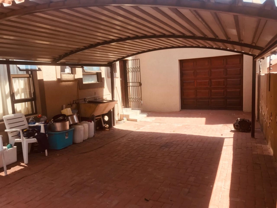 3 Bedroom Property for Sale in African Jewel Limpopo