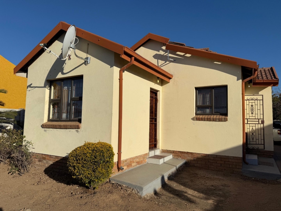 3 Bedroom Property for Sale in Madiba Park Limpopo