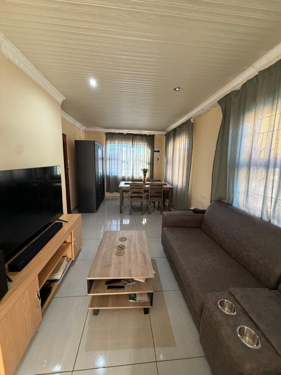 3 Bedroom Property for Sale in Madiba Park Limpopo