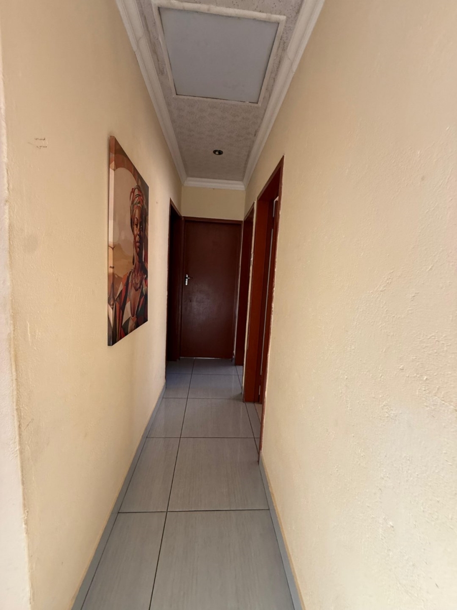 3 Bedroom Property for Sale in Madiba Park Limpopo