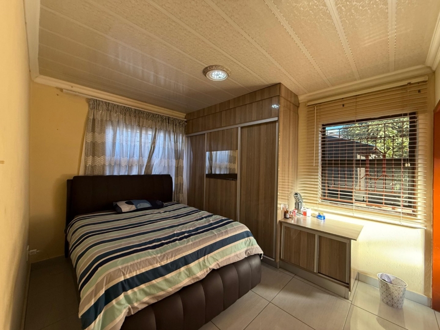 3 Bedroom Property for Sale in Madiba Park Limpopo