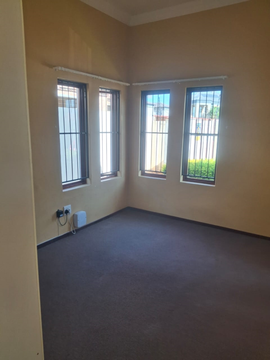 2 Bedroom Property for Sale in Eagles Crest Limpopo