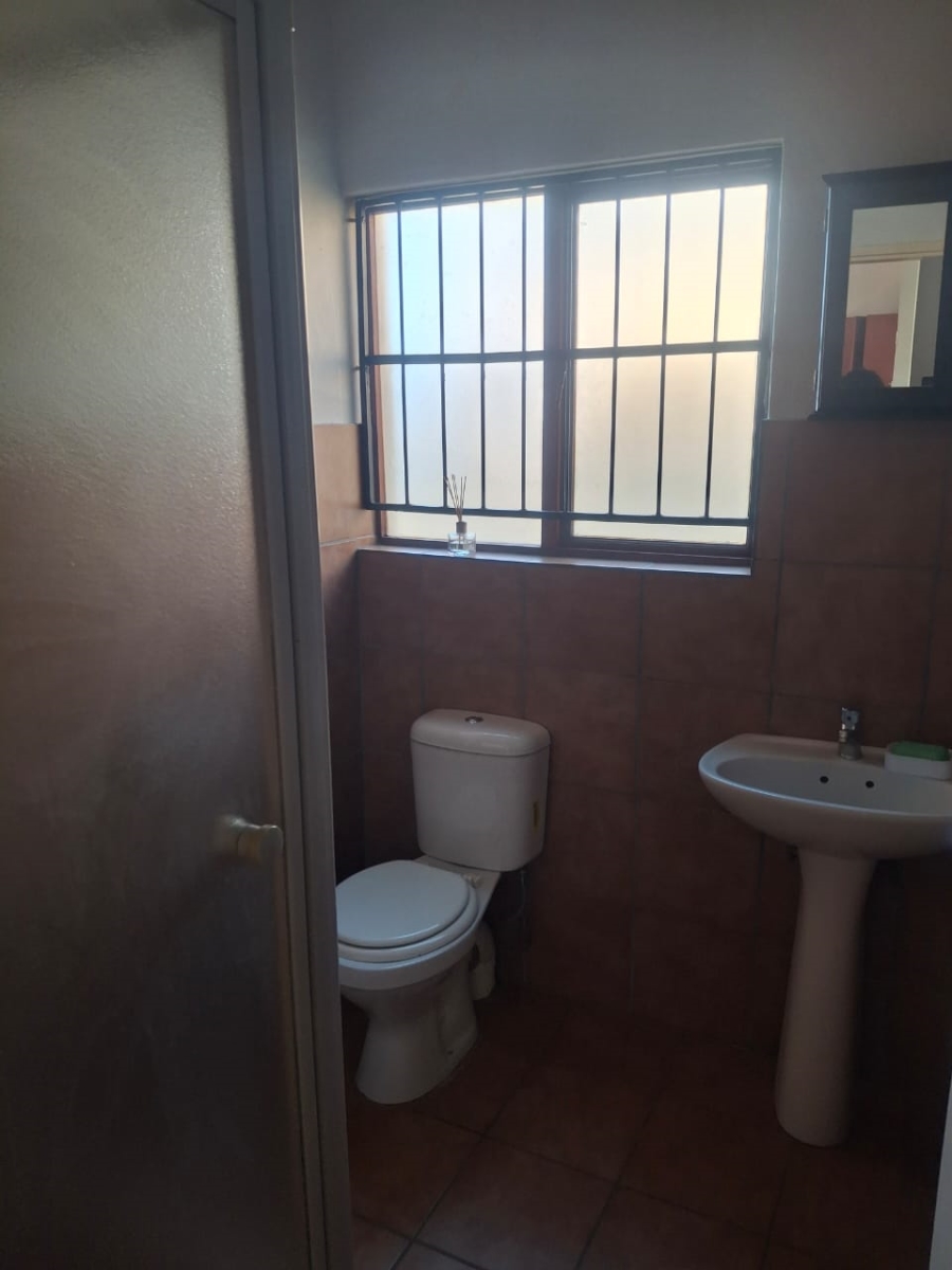 2 Bedroom Property for Sale in Eagles Crest Limpopo