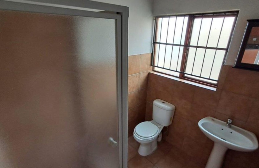 2 Bedroom Property for Sale in Eagles Crest Limpopo