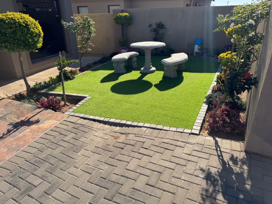 4 Bedroom Property for Sale in Bendor Limpopo