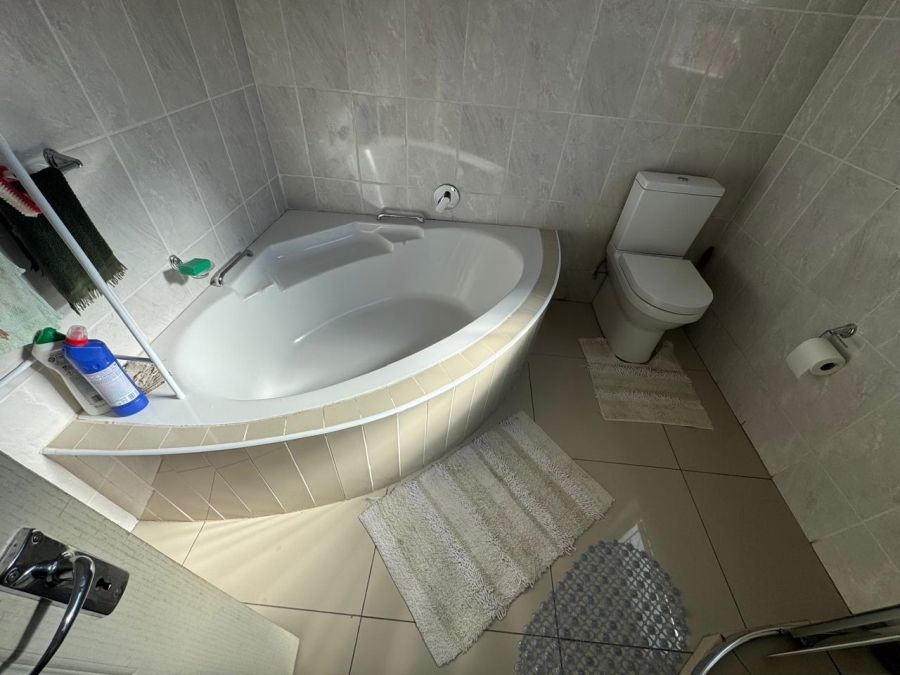 4 Bedroom Property for Sale in Bendor Limpopo