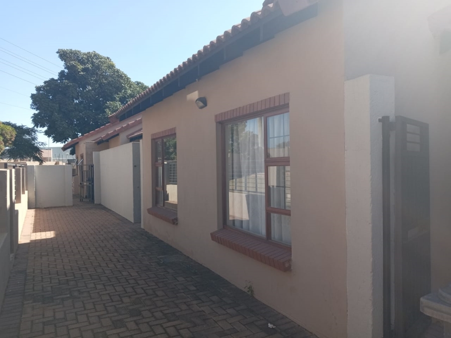 To Let 2 Bedroom Property for Rent in Thornhill Limpopo
