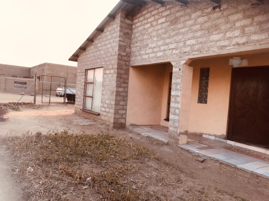 4 Bedroom Property for Sale in Polokwane Ext 76 Limpopo