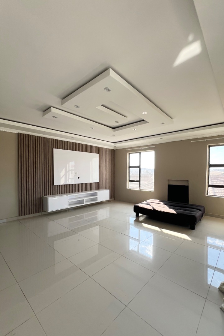 To Let 5 Bedroom Property for Rent in Serala View Limpopo