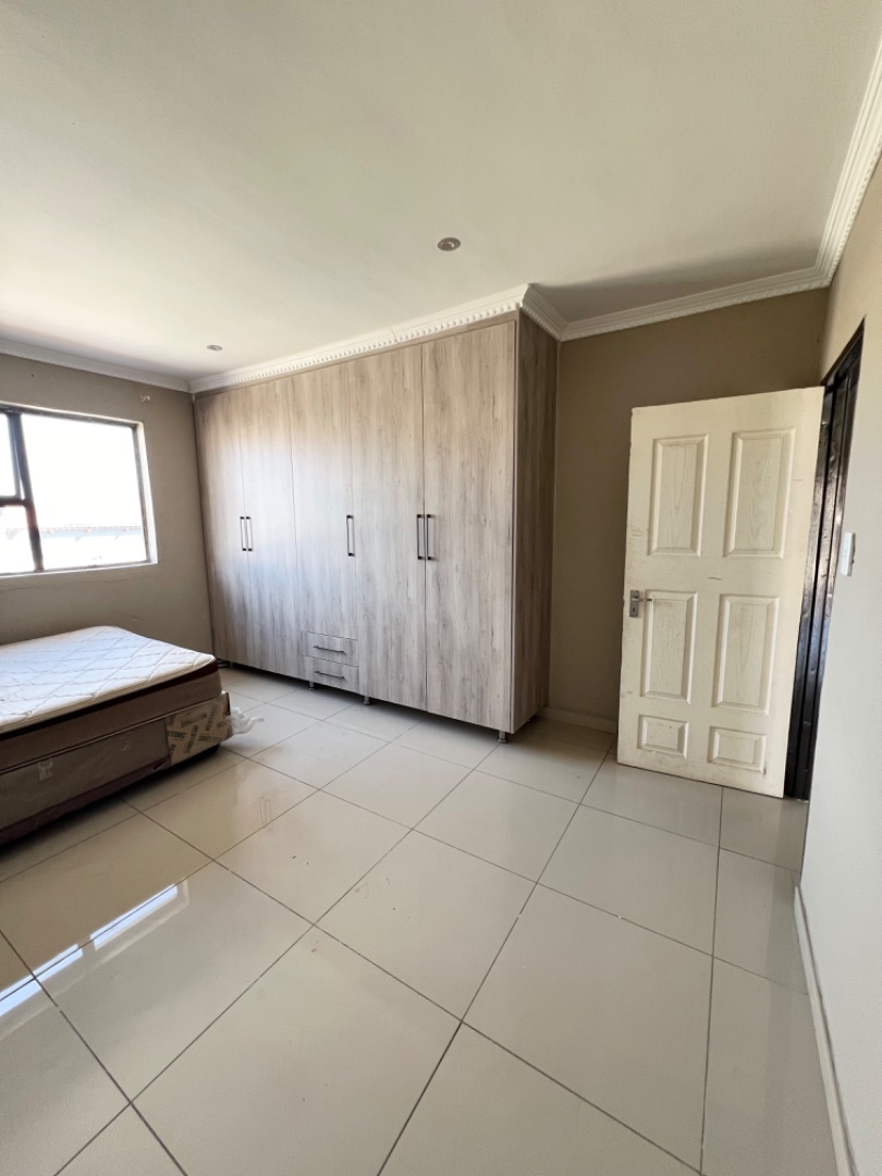 To Let 5 Bedroom Property for Rent in Serala View Limpopo