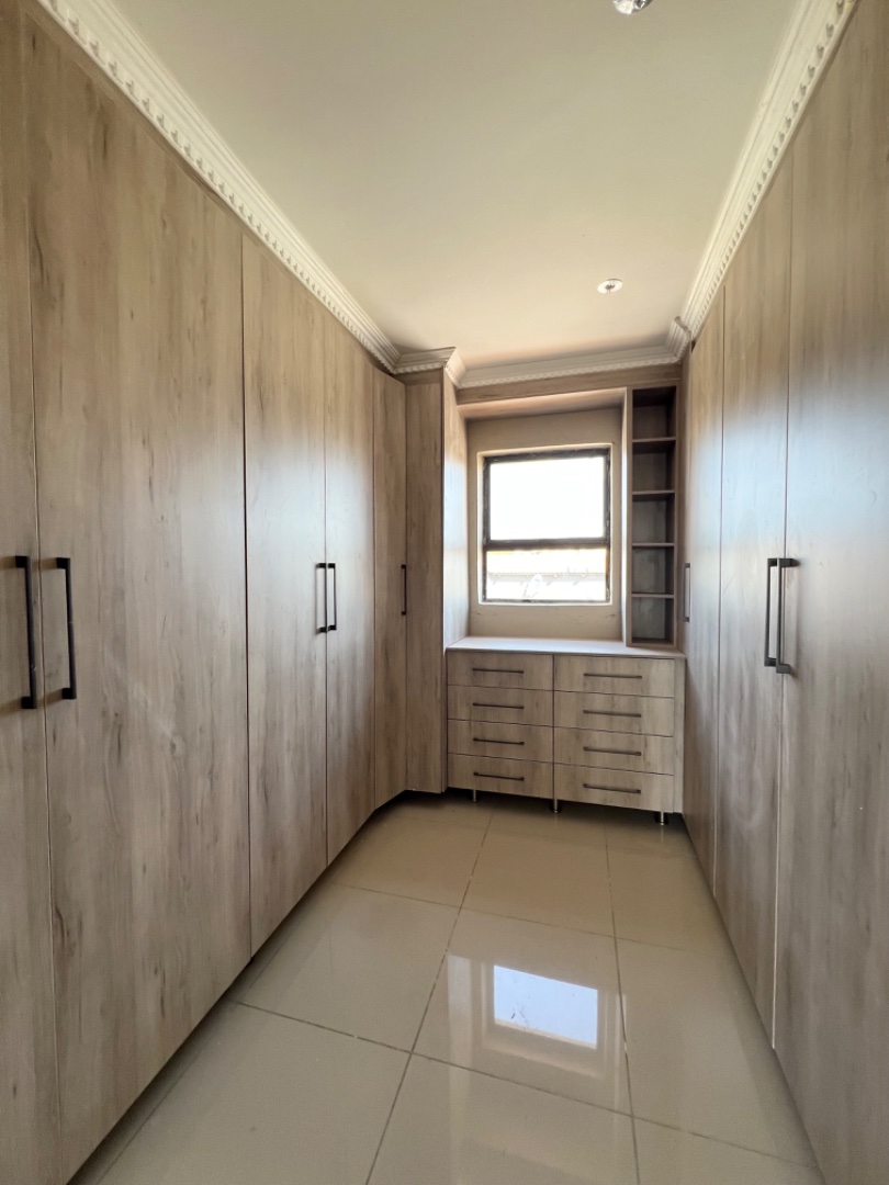 To Let 5 Bedroom Property for Rent in Serala View Limpopo