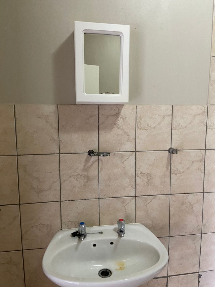 To Let 1 Bedroom Property for Rent in Penina Park Limpopo
