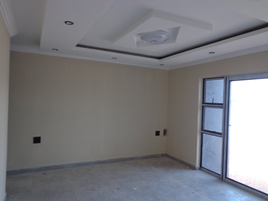 To Let 3 Bedroom Property for Rent in Bendor Limpopo